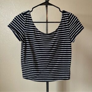 Women’s American Eagle Striped Crop Top